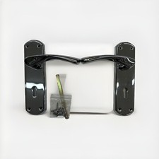 Howdens Bertelli Garda Door