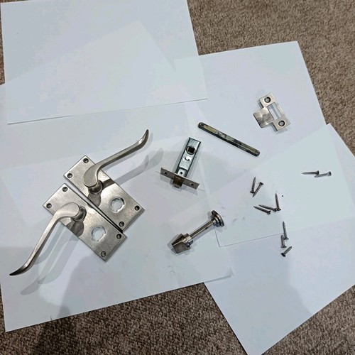Howdens door handles and - howdens,